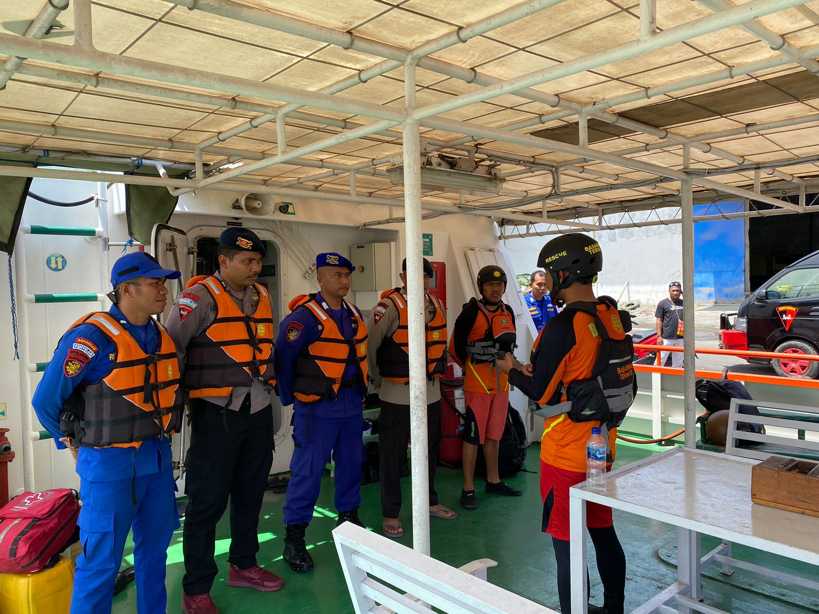 Tim SAR Gabungan Lakukan Pencarian Penumpang Hilang di Perairan Pulau Lata-Lata