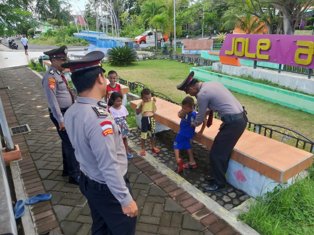 Tingkatkan Patroli di Tempat Wisata : Upaya Polda Malut Jaga Keamanan Selama Bulan Suci Ramadhan