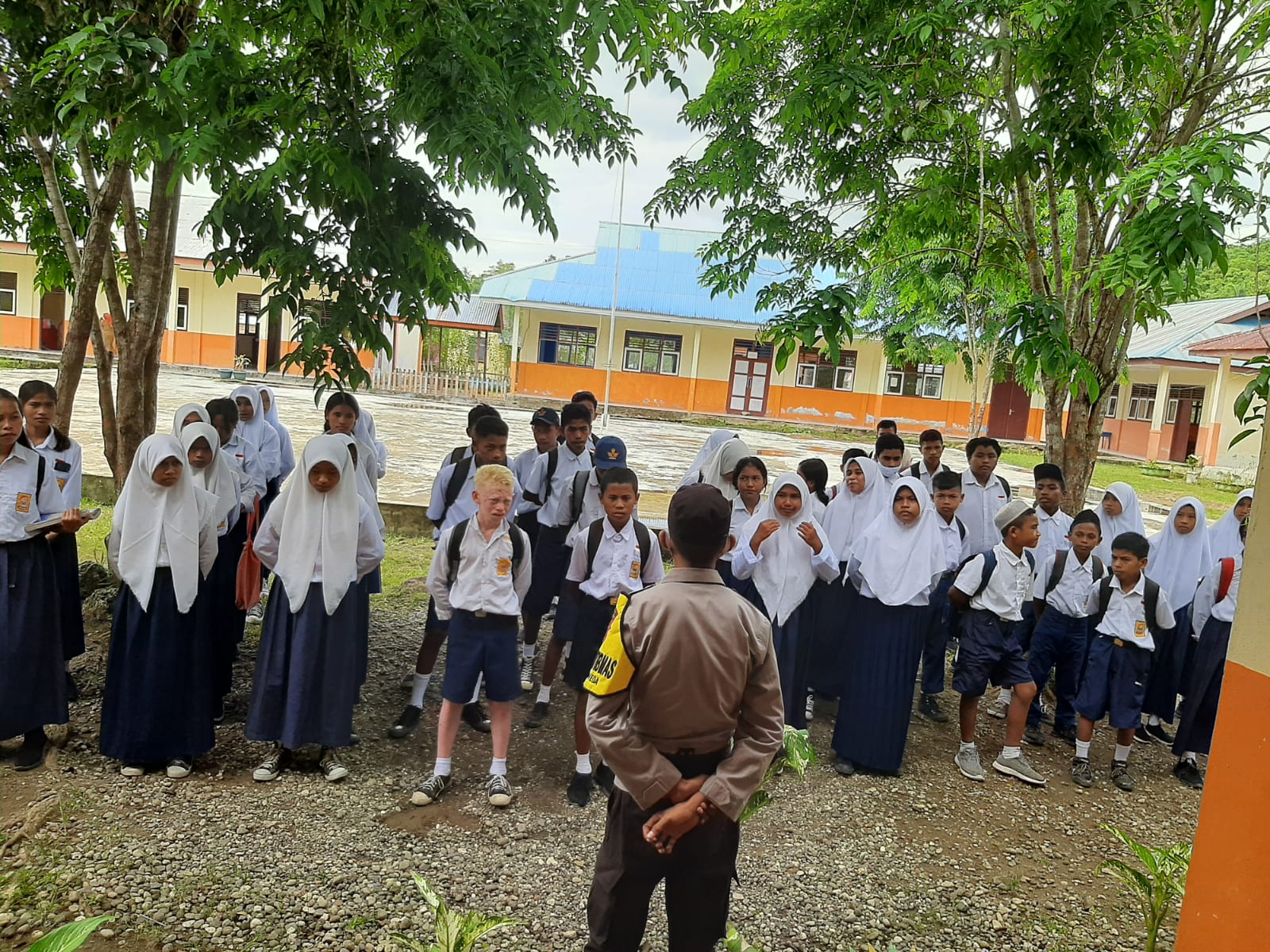 Spirit Ramadhan, Polres Halteng  Tingkatkan Kegiatan Keagamaan dan penyuluhan di sekolah