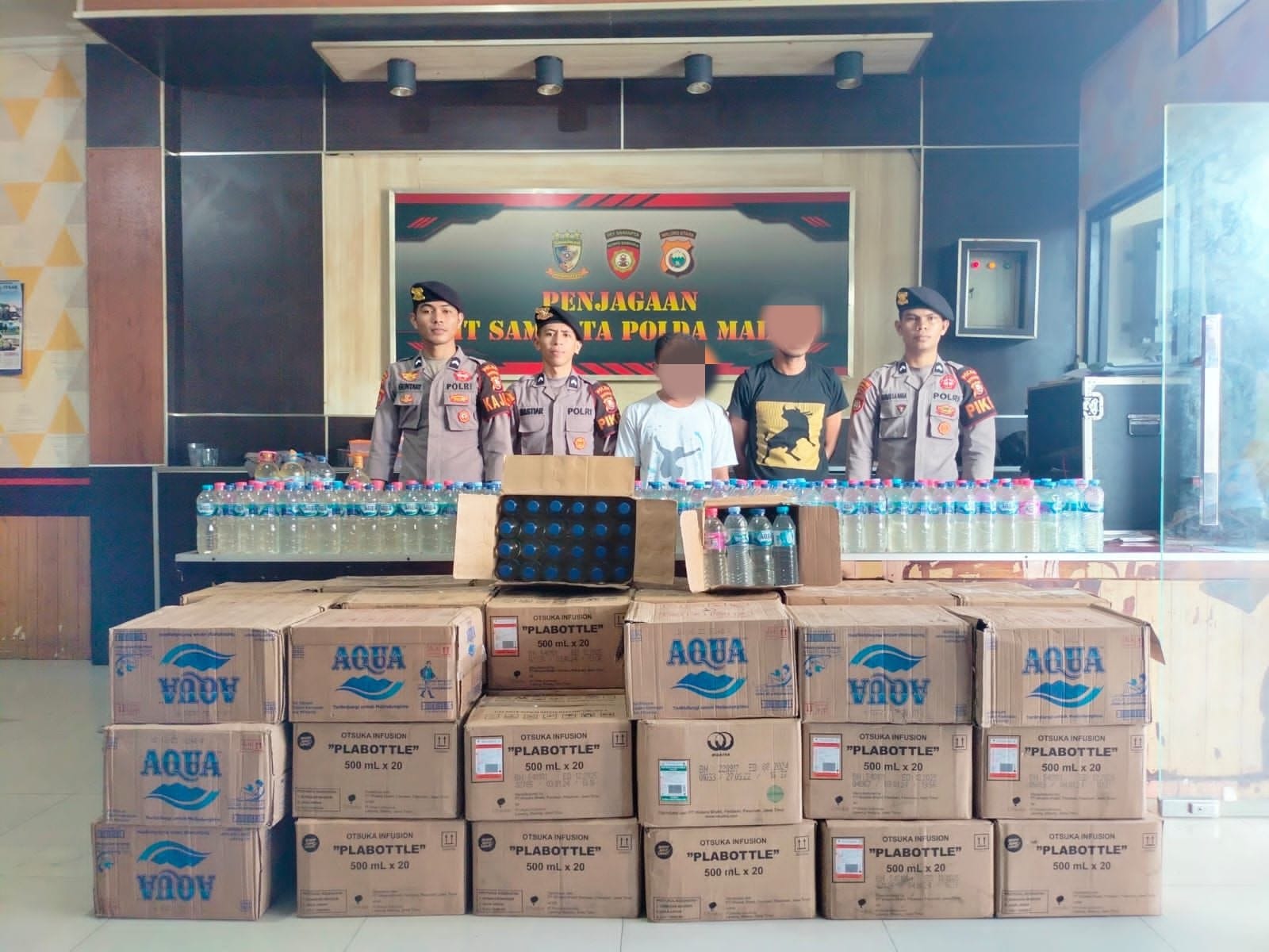 Polisi kembali  Gagalkan Penyelundupan Ribuan Botol Miras dari Sulawesi Utara