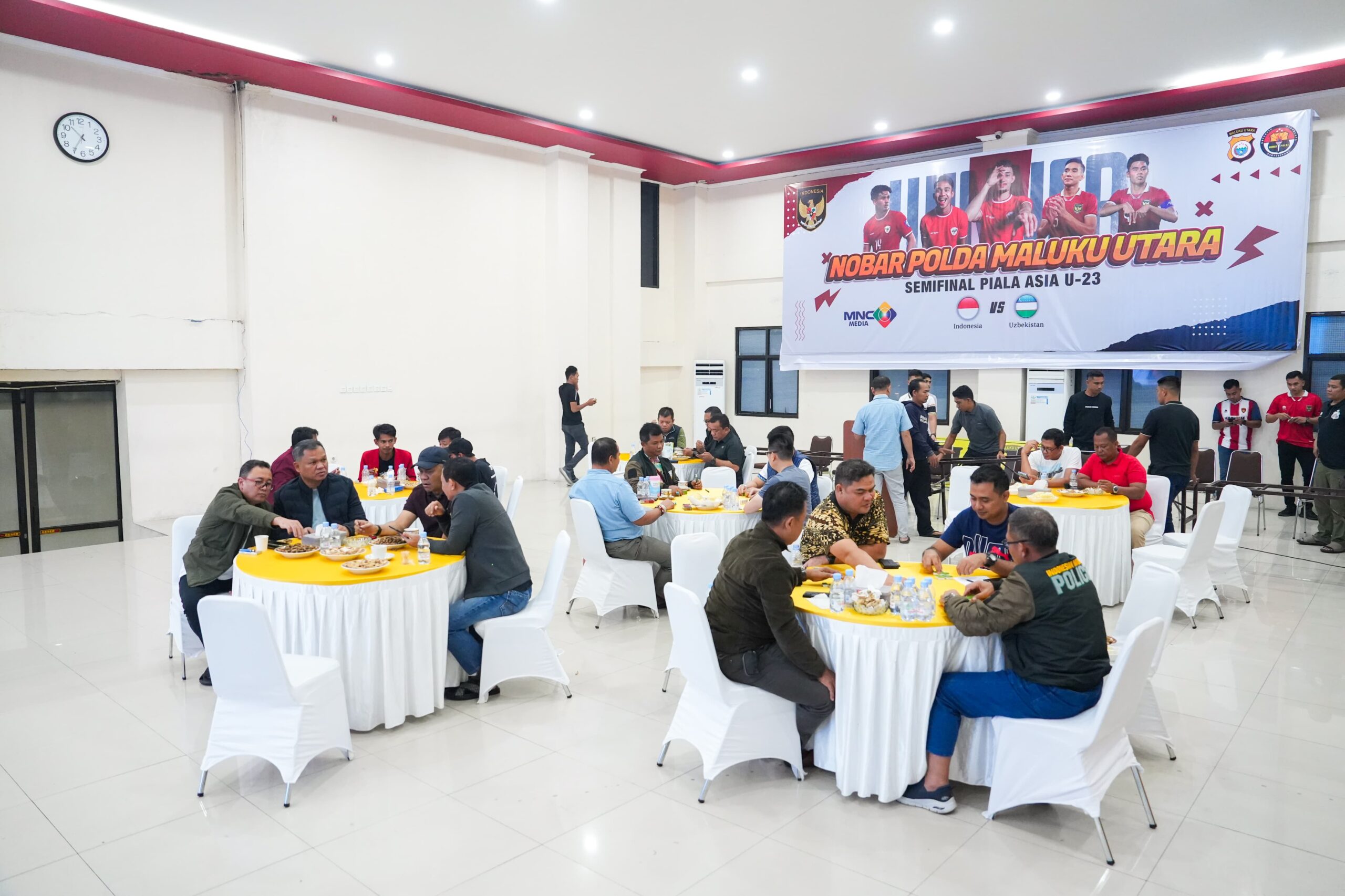 Beri Dukungan,Kapolda Malut Gelar Nobar Timnas Indonesia di Semifinal Piala AFC Asian Cup U-23