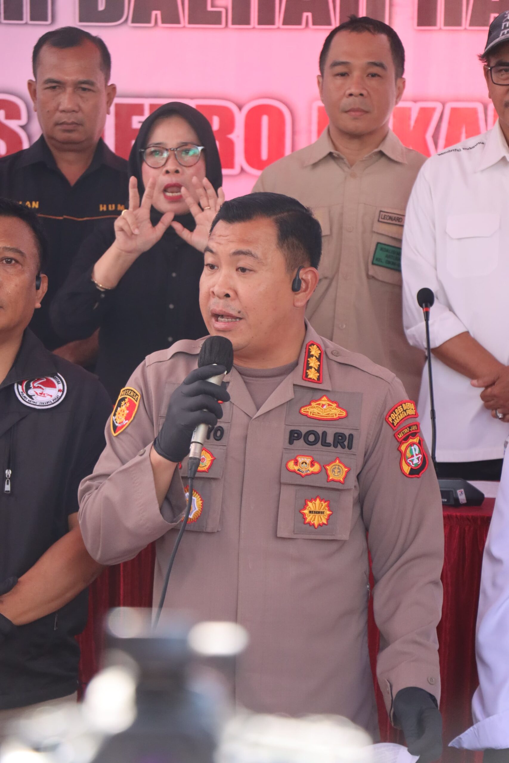 Polrestro Jakpus Lakukan Operasi Skala Besar, Tangkap 26 Tersangka Narkoba dan menyita 2 Kg Sabu di Kalipasir