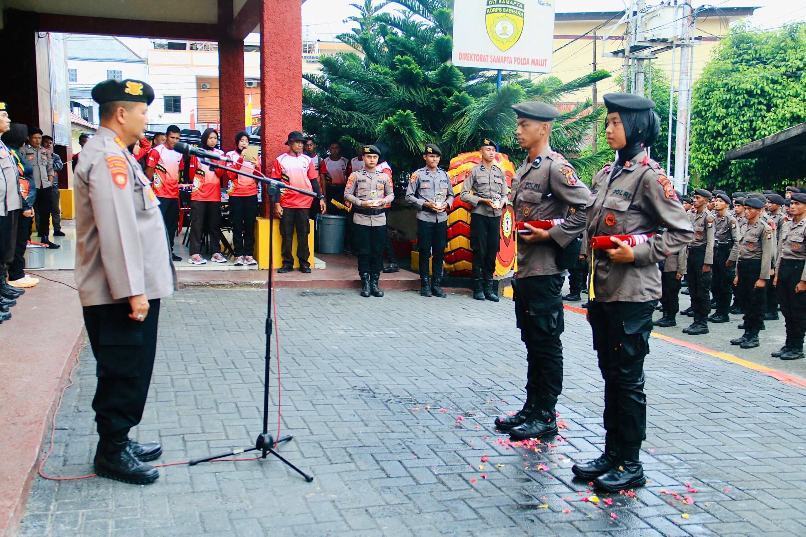 Ditsamapta Polda Malut Gelar Pembaretan Bintara Remaja