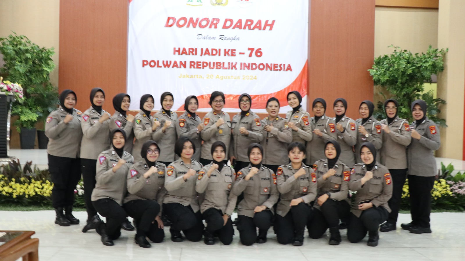 Rangkaian HUT Polwan ke-76 Diperingati Dengan Donor Darah