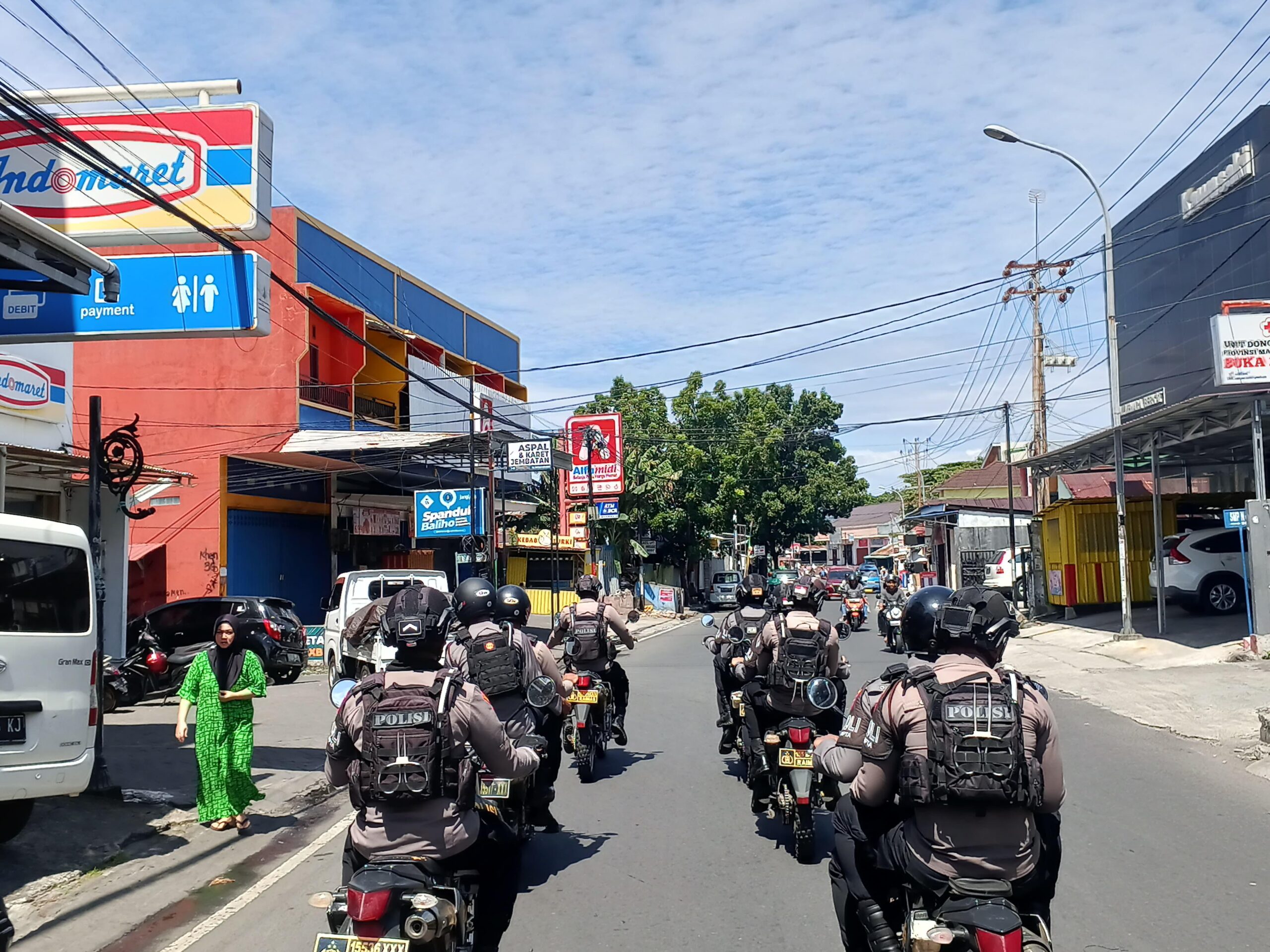 Patroli Rutin, Polda Malut Bangun Hubungan Baik dengan masyarakat