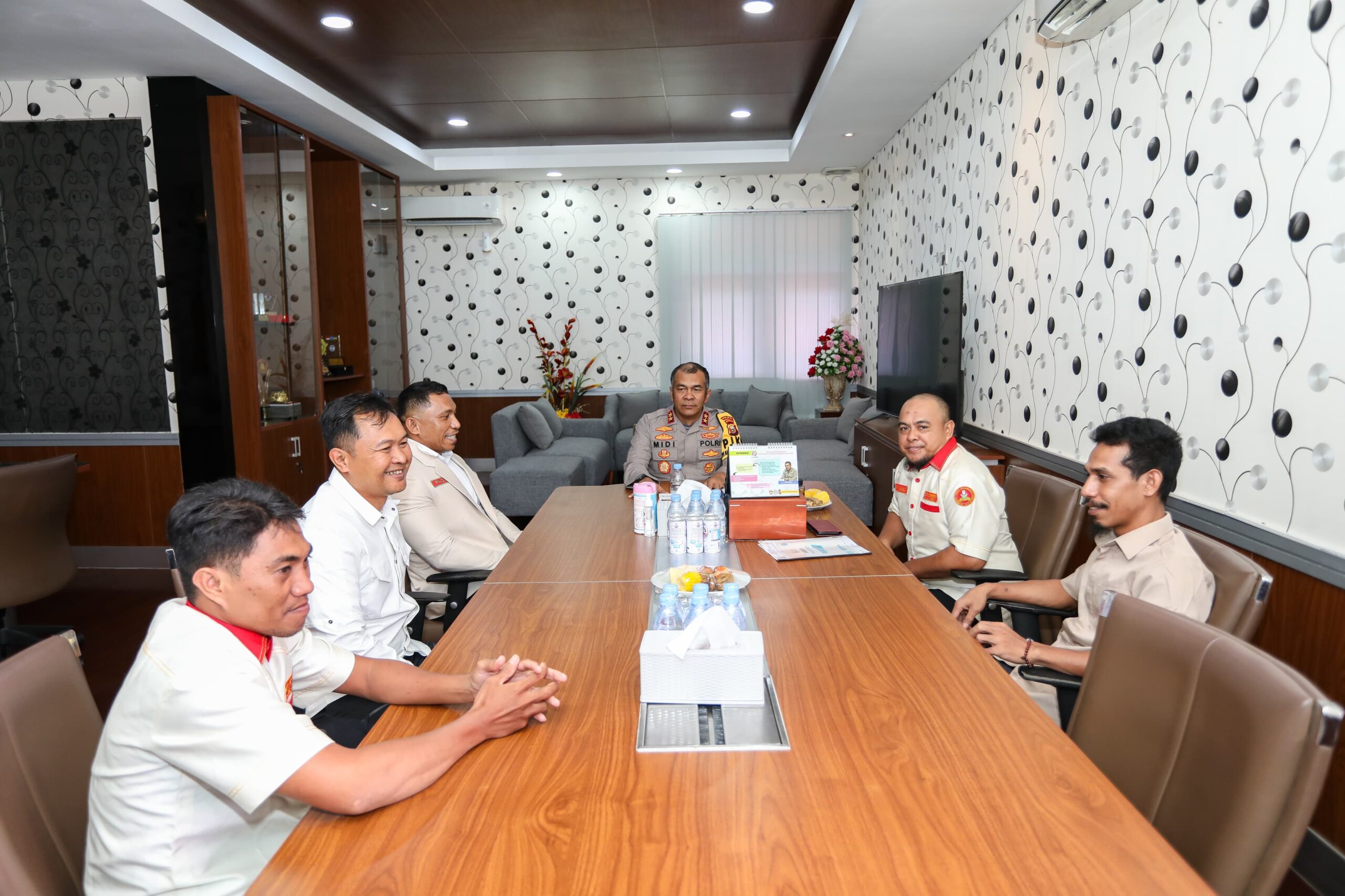 Kapolda Malut Apresiasi Kunjungan Pemuda Muhammadiyah dalam Audiensi