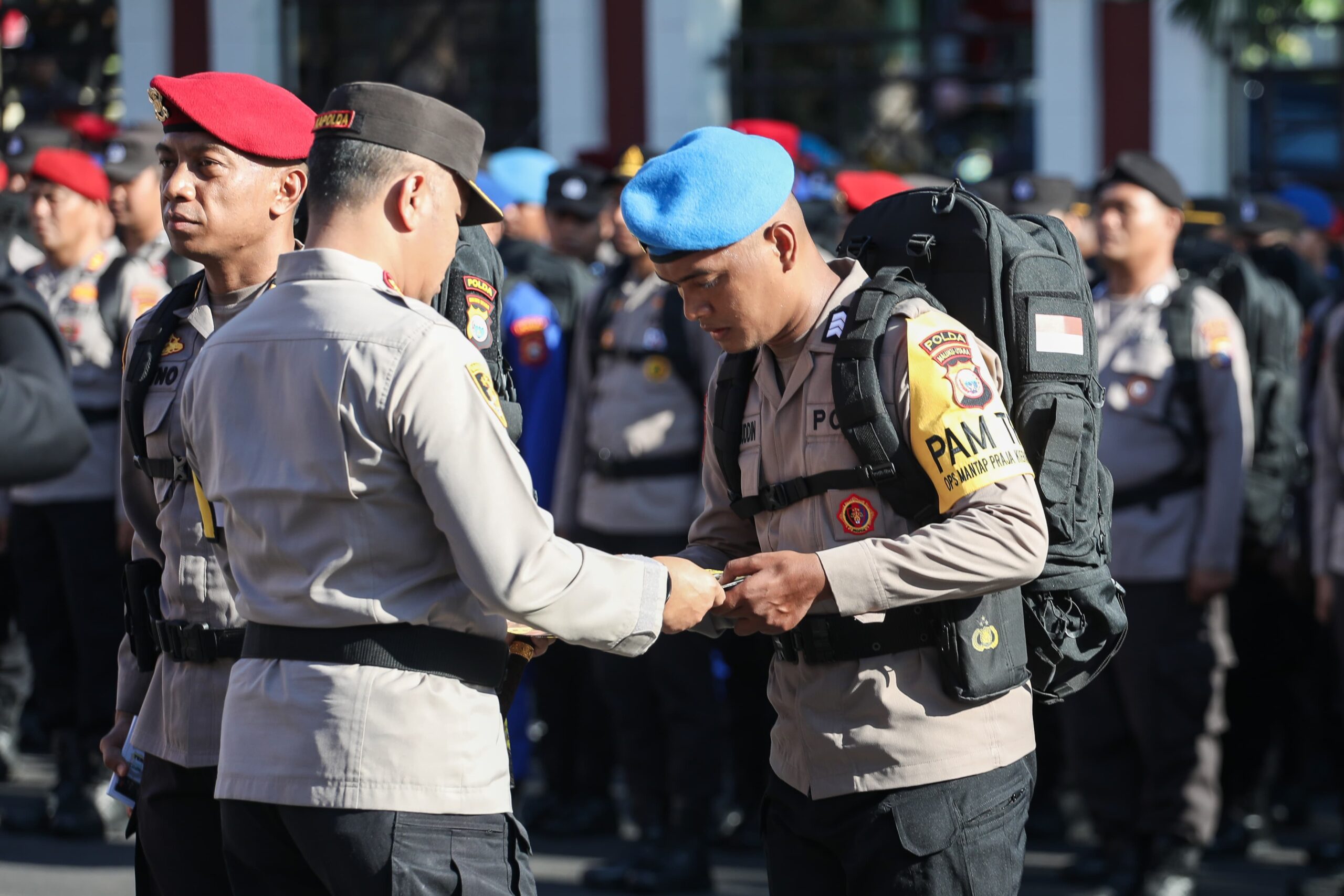 Siap amankan pemungutan suara di TPS, Polda Maluku Utara kirim ratusan personel Back Up Polres jajaran