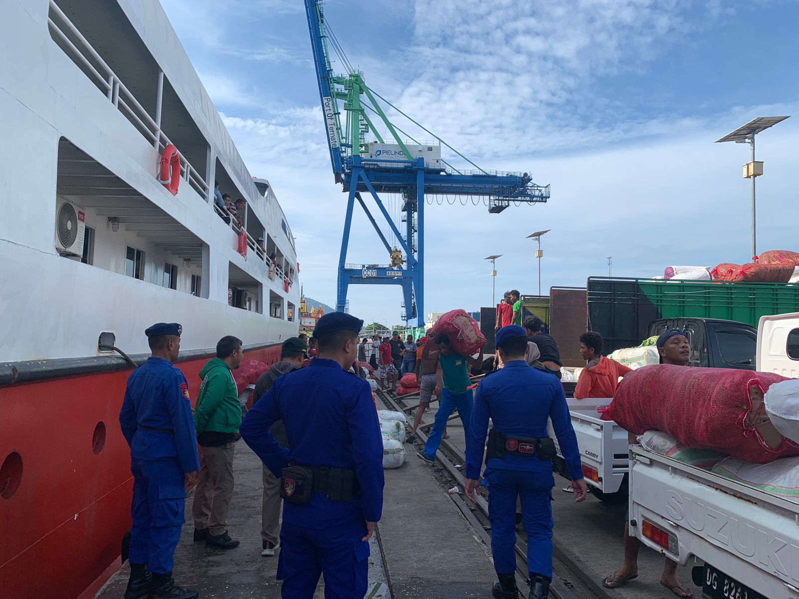 Subsatgas Polairud Laksanakan Pemantauan dan Patroli di Pelabuhan Kota Ternate Cegah Ancaman Kamtibmas