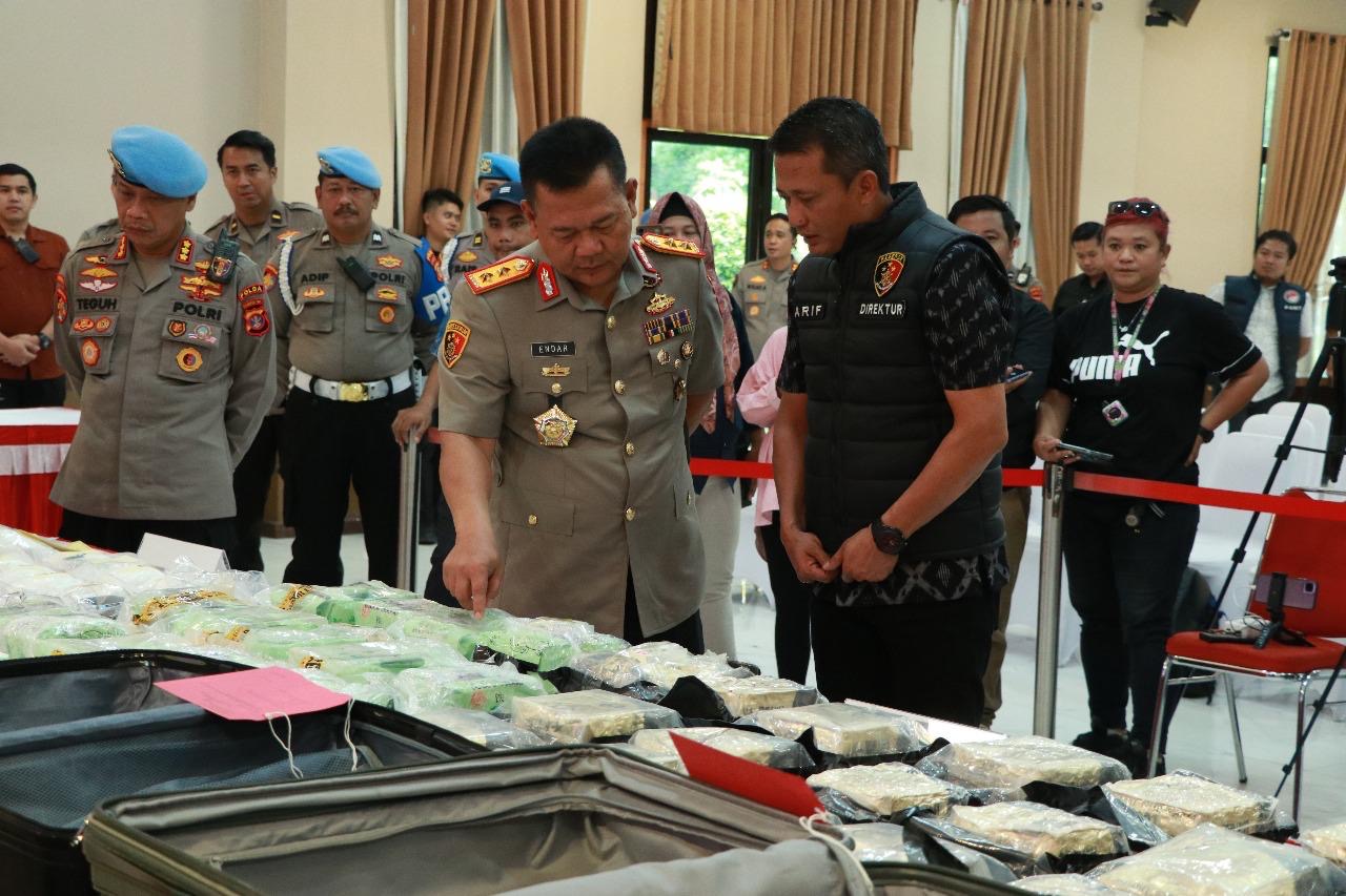 Polda Kaltim Ungkap Peredaran Narkoba di Samarinda-Balikpapan, 8 Orang Jadi Tersangka