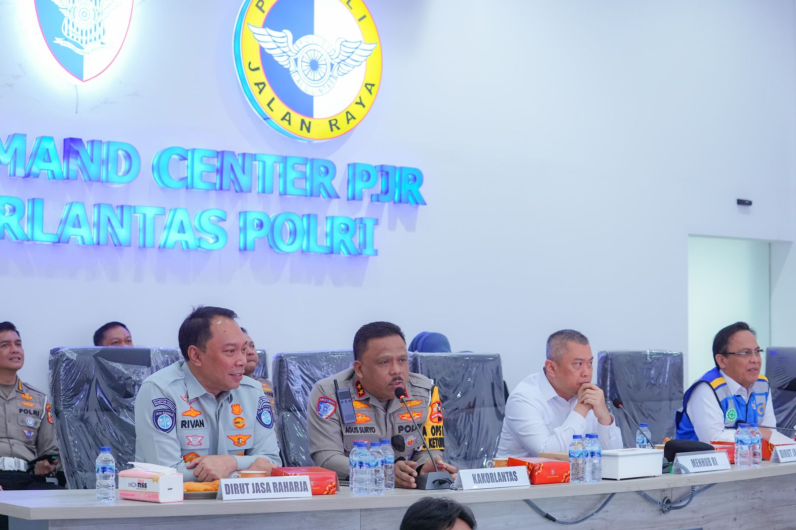 Menhub, Kakorlantas dan Stakeholder Resmi Tutup Sistem One Way Nasional Arus Balik Lebaran 2025