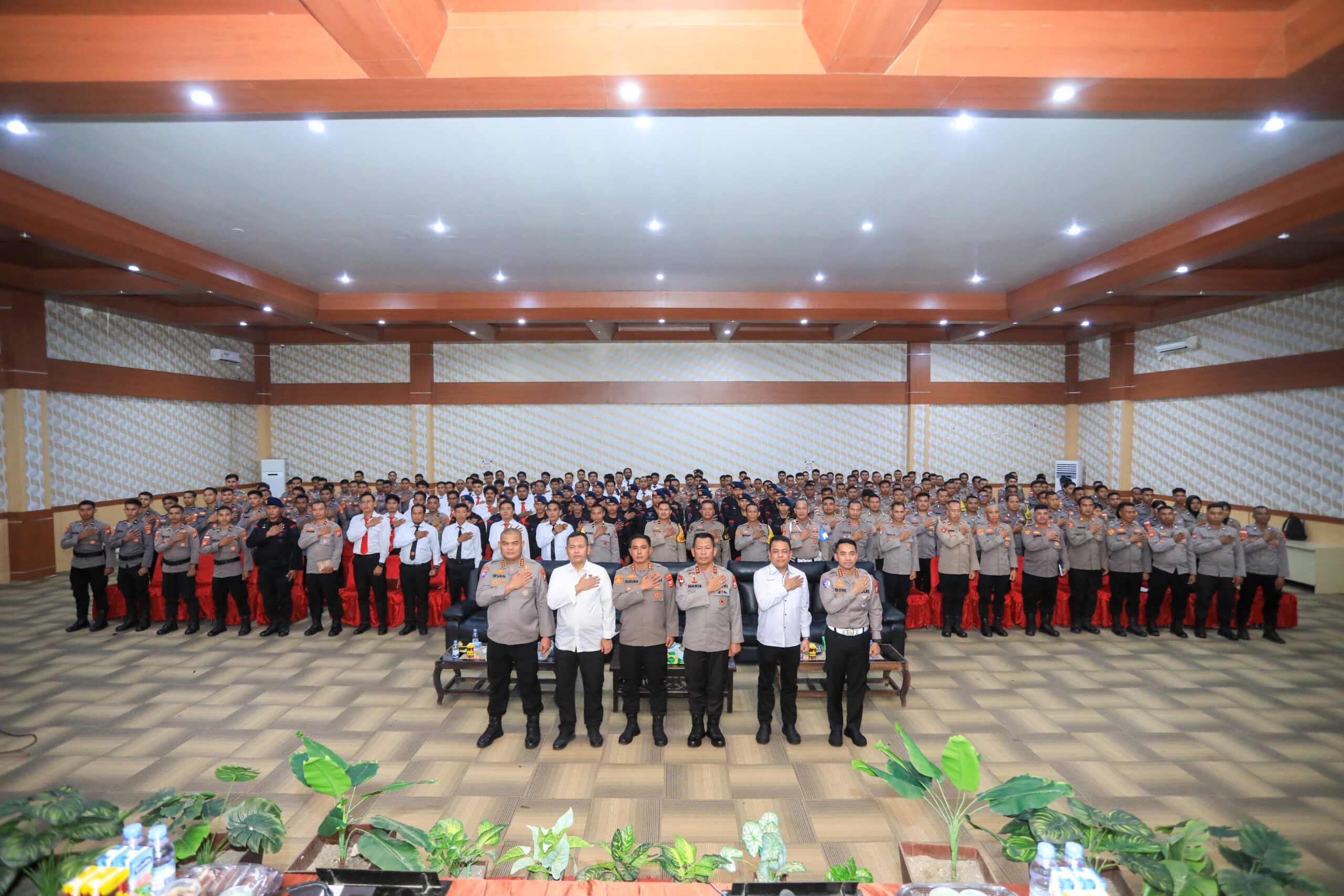 Kunjungan Kerja, Kapolda Maluku Utara Tatap Muka Bersama Personil Polres Pulau Morotai