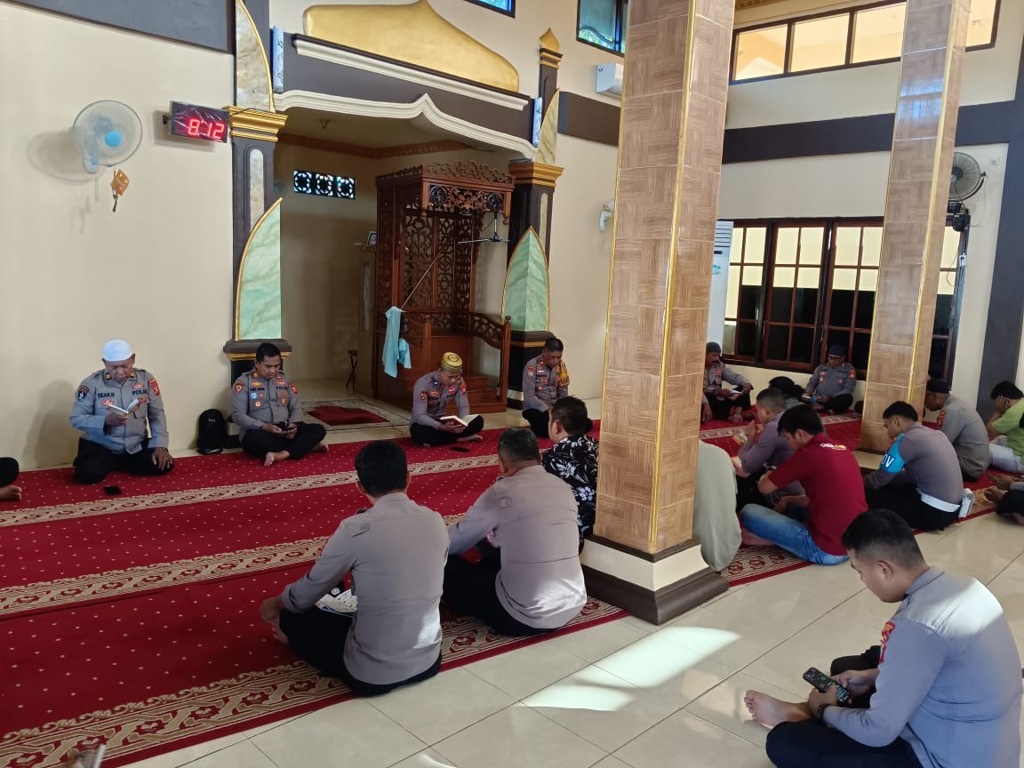 Sambut Hari Bhayangkara ke-79, Polres Ternate Perkuat Mental dan Rohani Personel