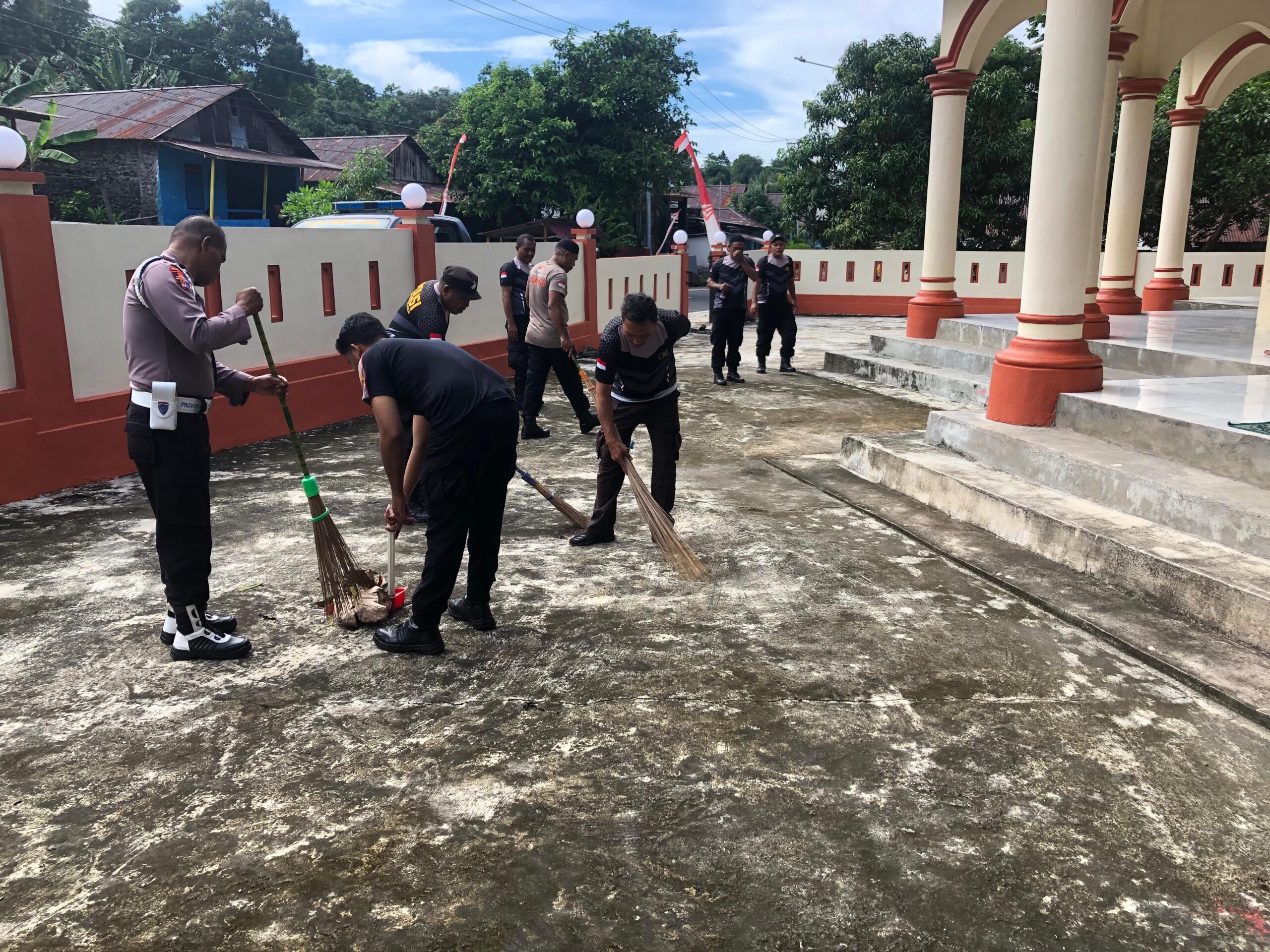 Polsek Tidore Selatan Gelar Bakti Religi Dalam Rangka HUT Bhayangkara Ke-79