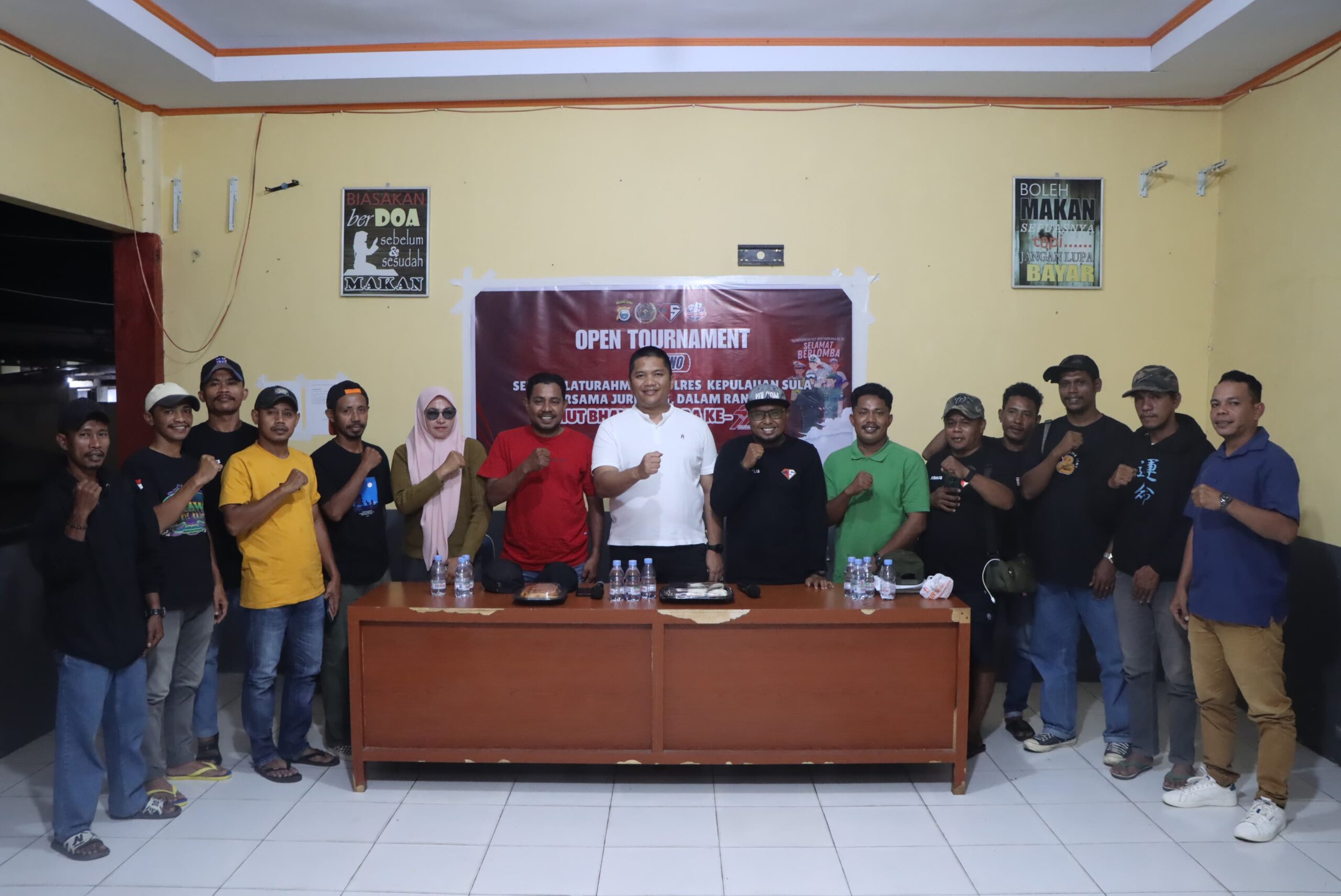Jaga Sula – Sambut HUT Bhayangkara ke-79, Polres Kepulauan Sula Gelar Turnamen Domino dan Silaturahmi Bersama Jurnalis