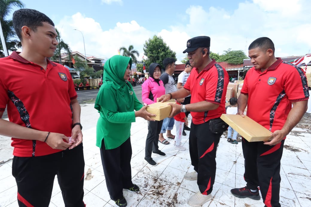 Olahraga Bersama di Mapolres Ternate, Hadiah Menarik Ramaikan Hari Bhayangkara ke-79