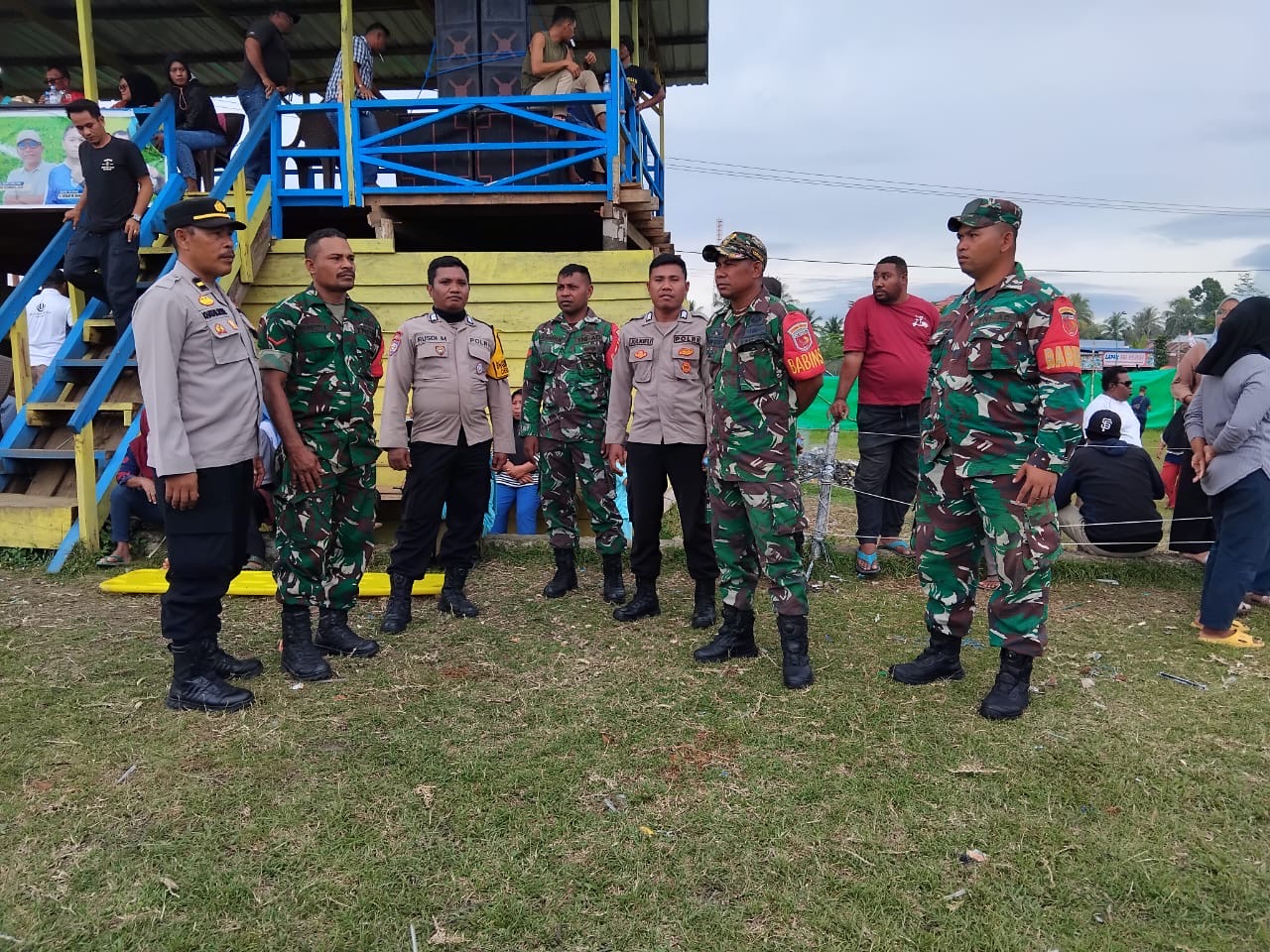 Polres Halteng Gelar Pengamanan  Sepak Bola ” Turnamen Kluting Jaya Super League Fagogoru Cup II”  Tahun 2025.