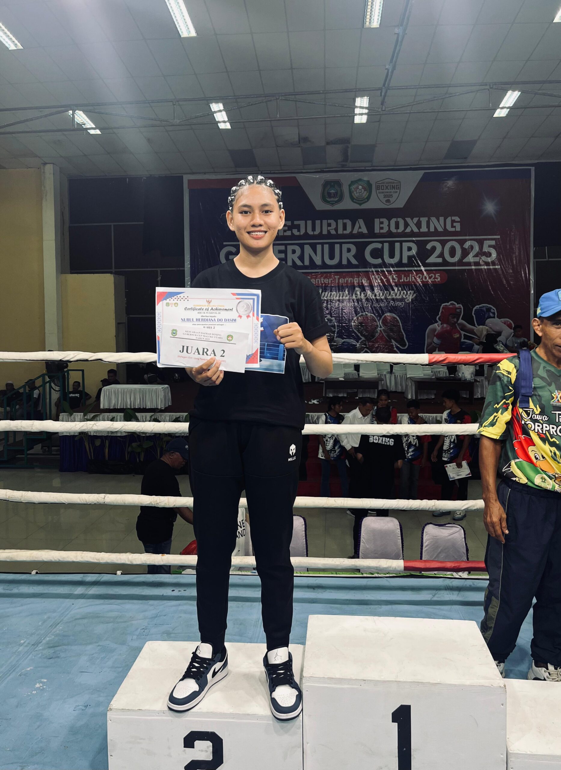 Polwan Polres Ternate Raih Juara Dua Kejurda Tinju Gubernur Cup 2025