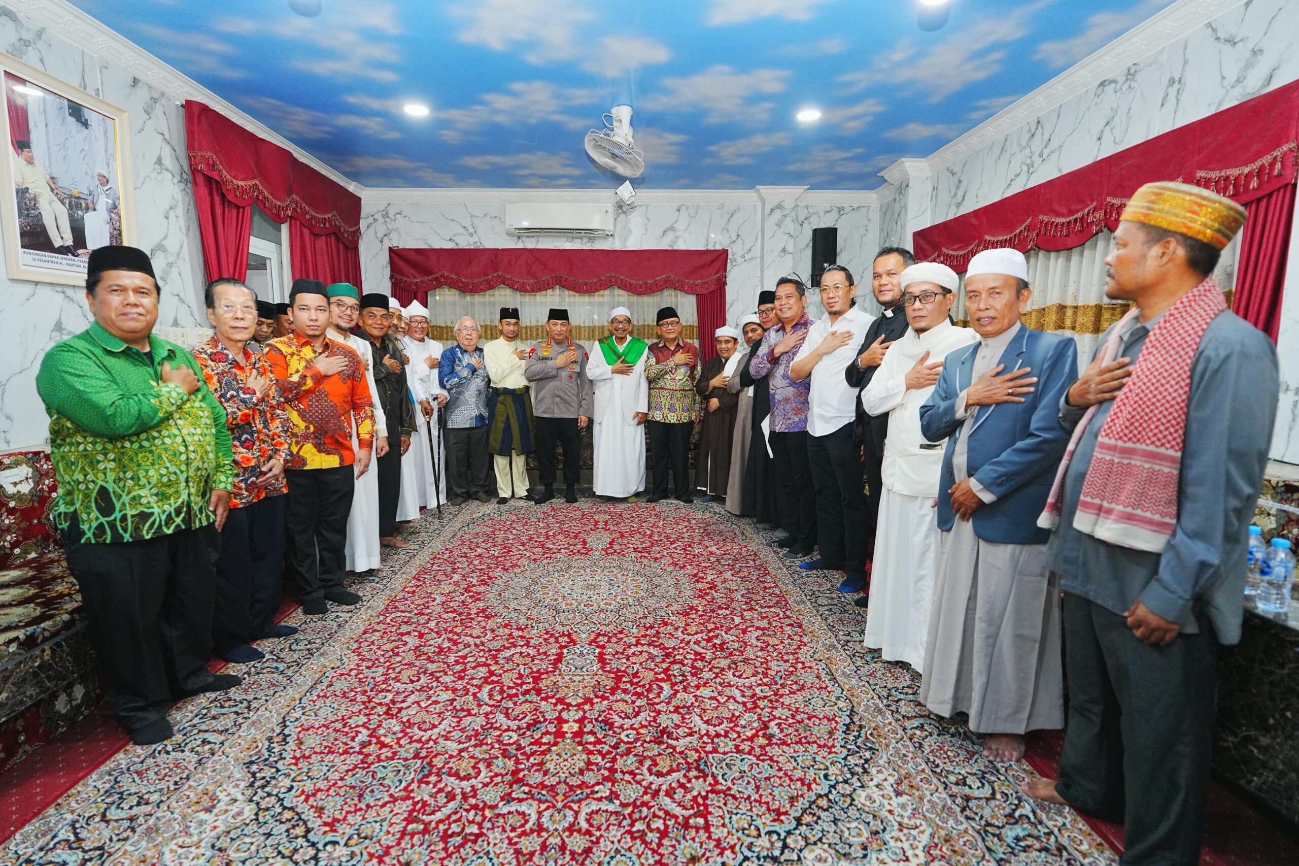 Kapolri Silaturahmi dengan Tokoh Lintas Agama Sumut, Wujud Sinergi Bangun Bangsa