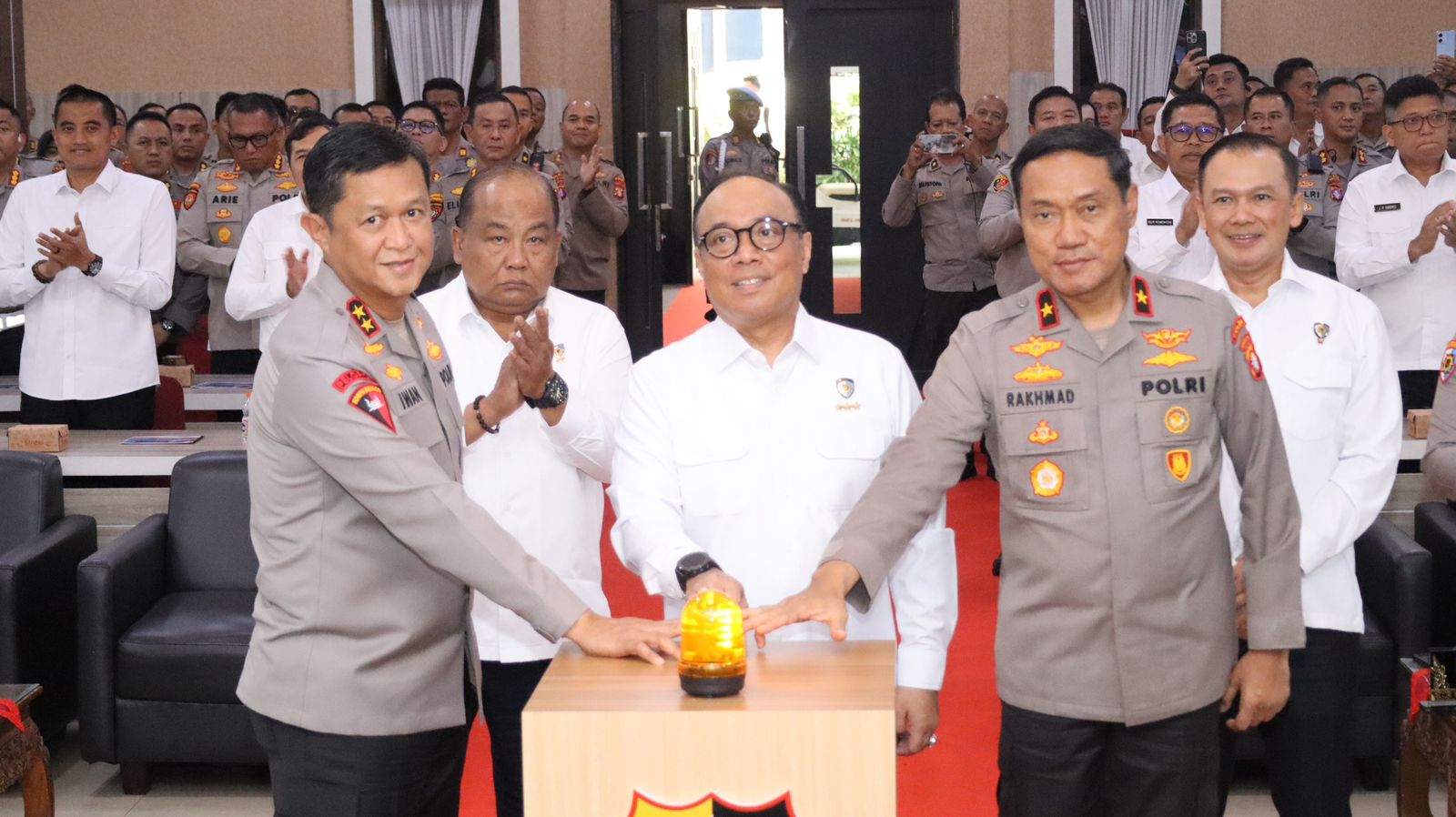 *Polri Pacu Pendirian 200 SPPG MBG, Groundbreaking Serentak 4 Unit Dukung Akselerasi Program Prabowo*