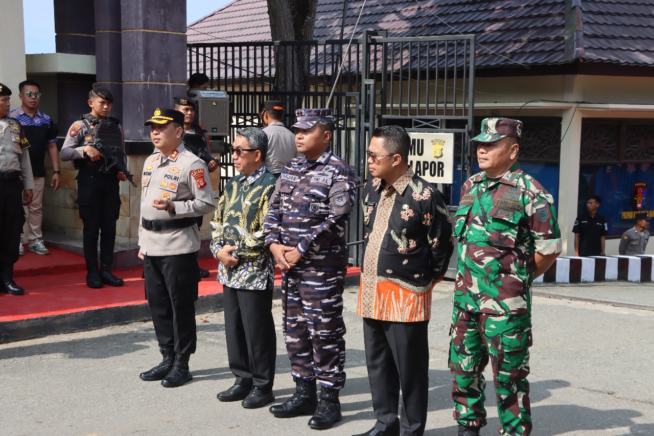 Kunker Sinergitas, Kapolda Kaltim, Gubernur Kalimantan Timur, dan  Pangdam VI/MLW  Perkuat Kolaborasi TNI-Polri dan Pemerintah di Kutai Timur.