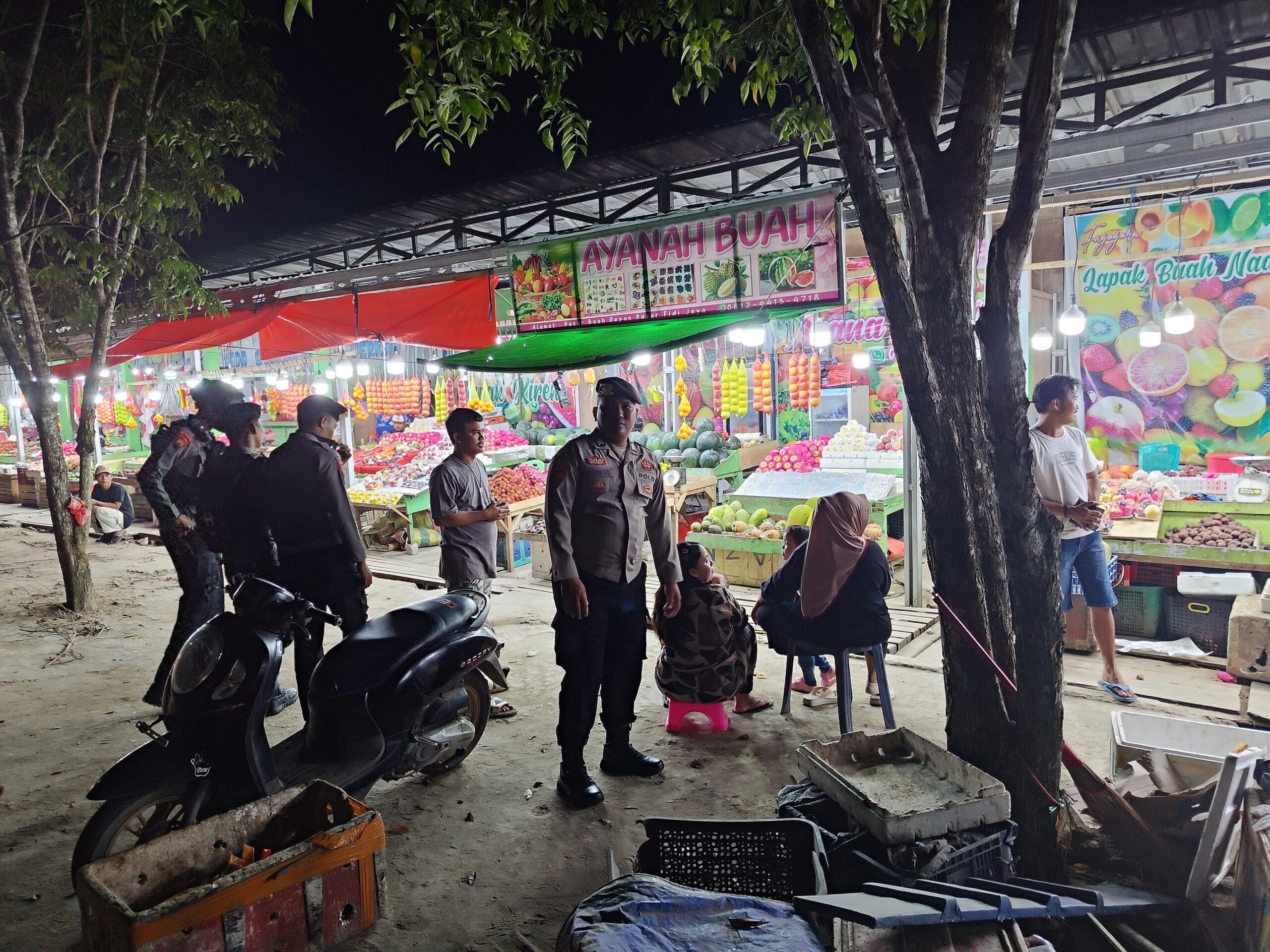 Ciptakan Kamtibmas, Sat Sabhara Polres Halmahera Tengah Melaksankan Patroli Dialogis.