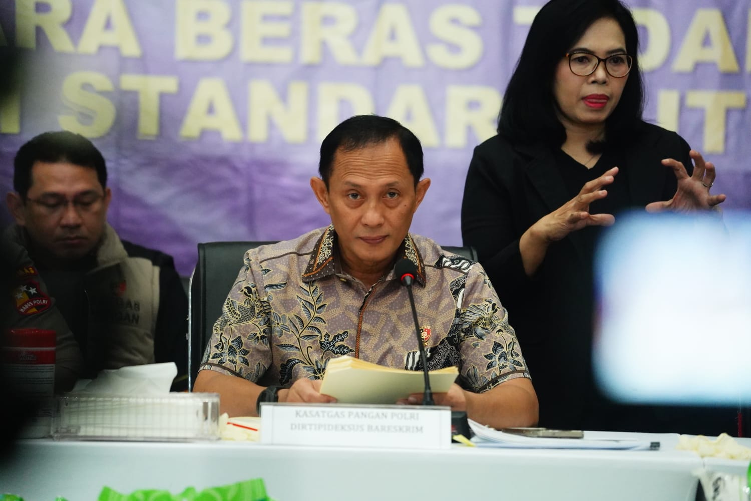 Polisi Masih Cari Bukti Pengoplosan PT SY dan PIM