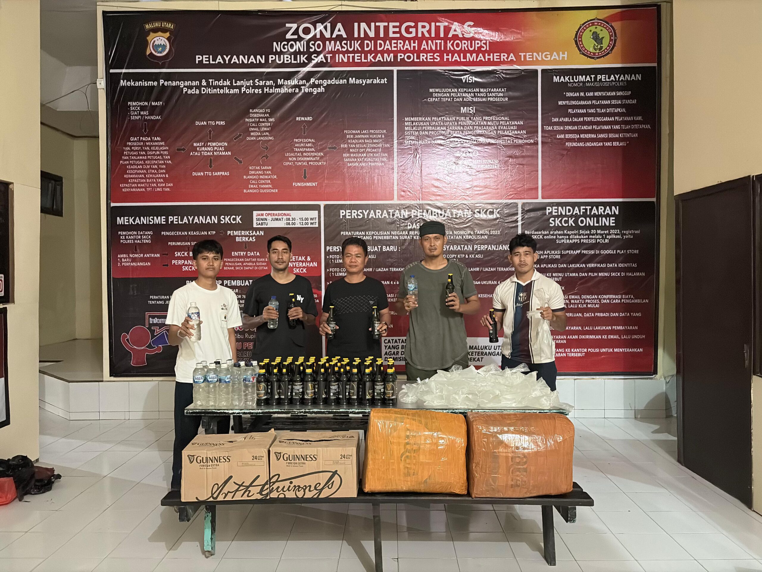 ,Polres  Halteng Sita Ratusan Botol Miras Berbagai Merek Dalam Giat KRYD.
