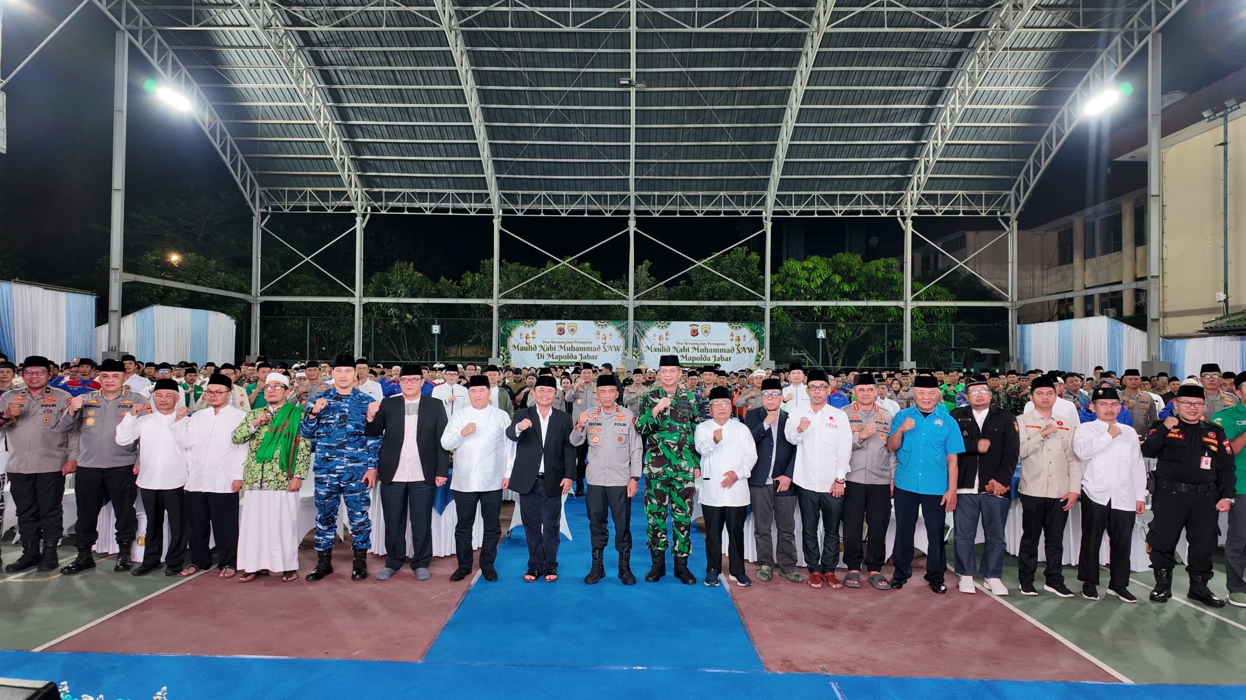 Gelar Doa Bersama, Kapolda Jabar: “Teladani Akhlak Nabi untuk Kedamaian Bangsa”
