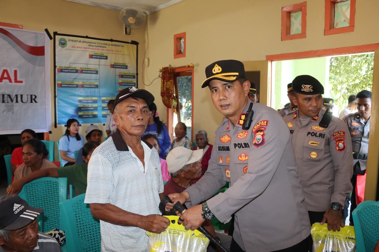 Peduli dan Berbagi, Polres Halmahera Timur Salurkan Bantuan Kemanusiaan untuk Warga Kurang Mampu