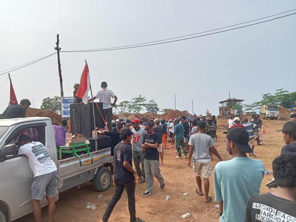 Mediasi Antara Perusahaan dan Pemilik Lahan/Kendaraan Dipimpin Langsung Kapolres Halteng