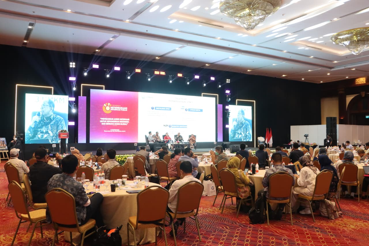 RS BHAYANGKARA TK.I PUSDOKKES POLRI BERPARTISIPASI DALAM PAMERAN KETERBUKAAN INFORMASI PUBLIK 2025
