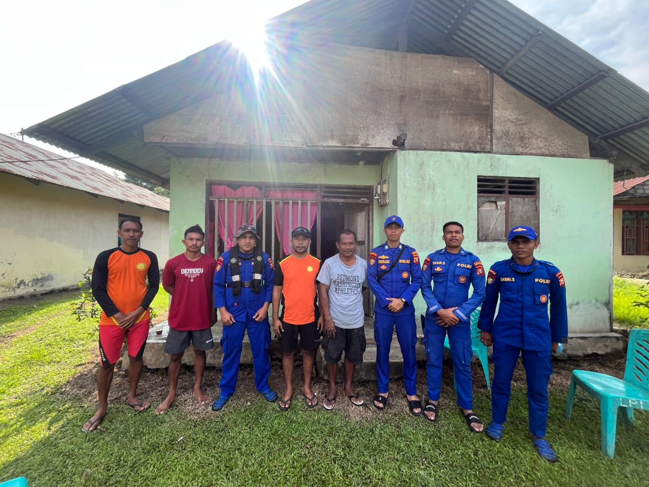 Tim SAR Gabungan Berhasil Temukan Korban Long Boat Mati Mesin di Perairan Galela dalam Keadaan Selamat