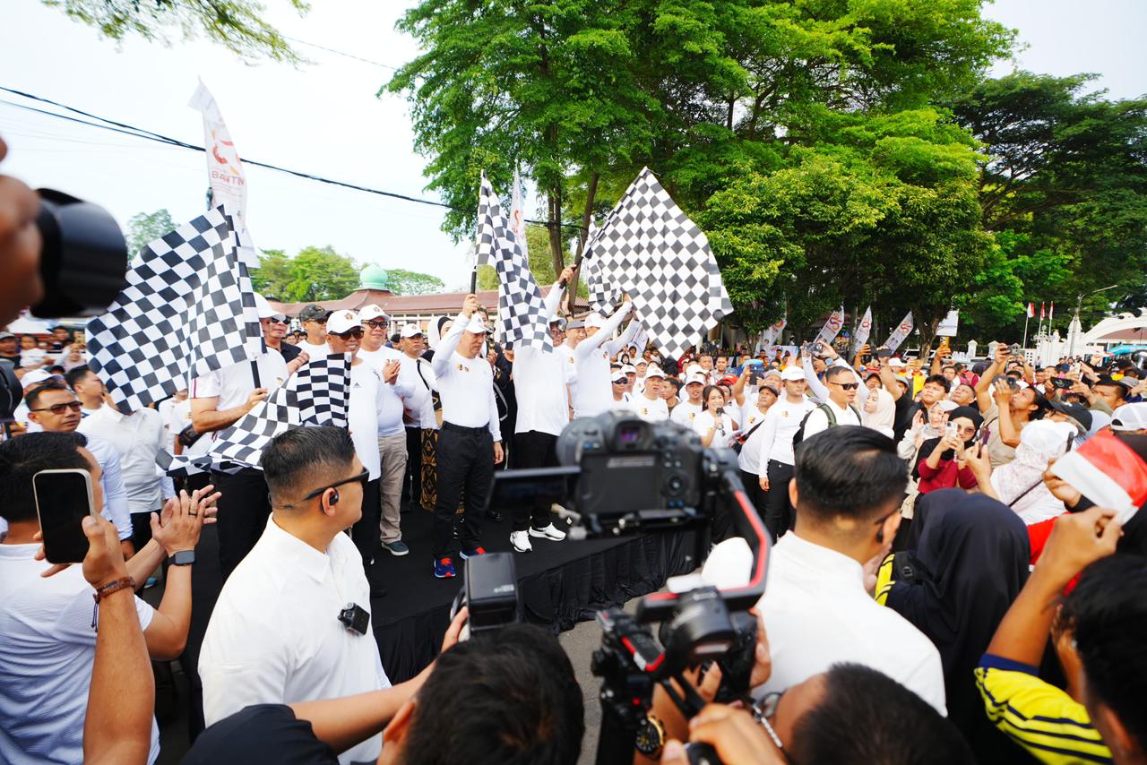 Kapolri Hadiri Jalan Santai PWI, Tekankan Pentingnya Sinergi dengan Pers