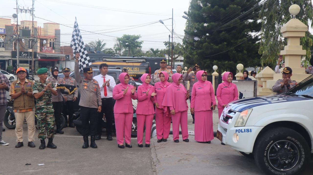 POLDA JAMBI & BHAYANGKARI DAERAH JAMBI BERANGKATKAN BANTUAN KEMANUSIAAN UNTUK KORBAN BENCANA SUMATERA BARAT