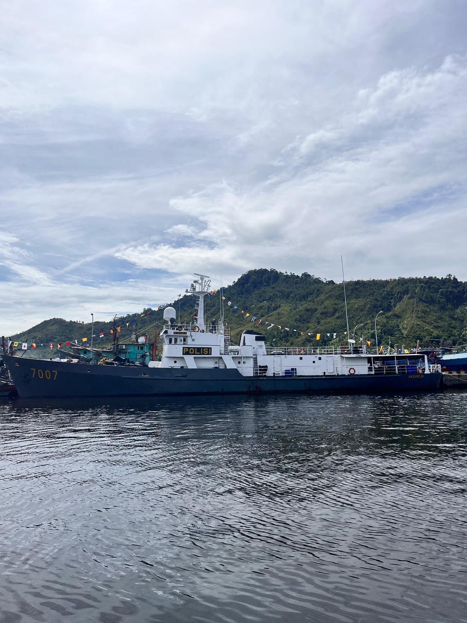 Satpolairud dan Personel Silongmat Laksanakan Operasi Siaga Bencana di Sumatera Utara dan Sumatera Barat