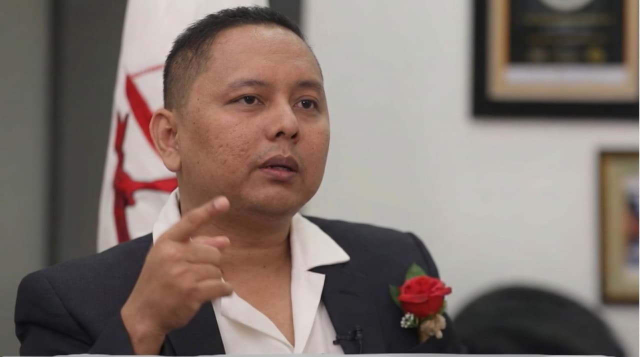 *(PERKUMPULAN PRAKTISI HUKUM & AHLI HUKUM INDONESIA)*