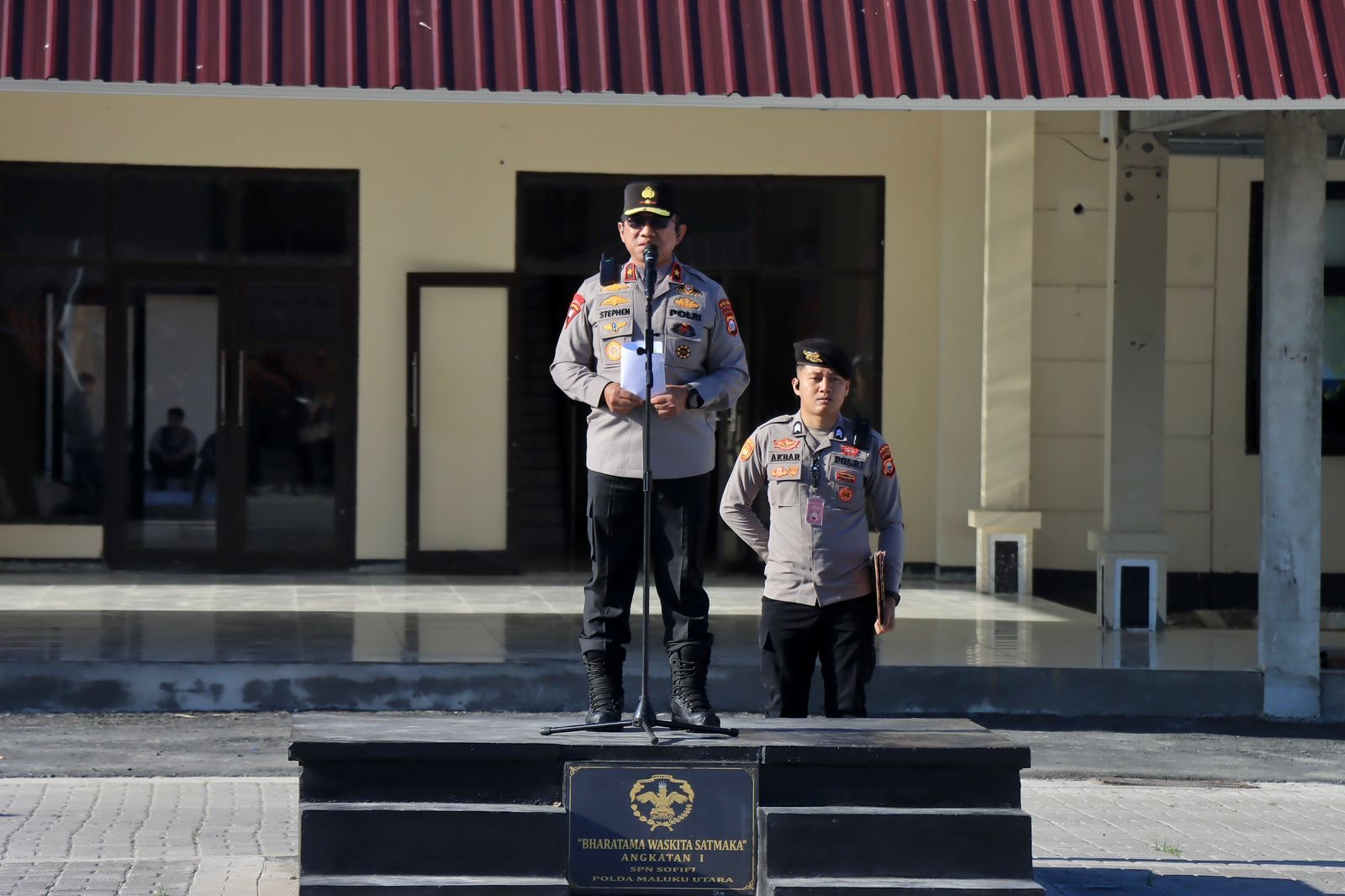 Pimpin Apel Pagi Pasca Idul Fitri, Wakapolda Malut Tekankan Disiplin dan Integritas