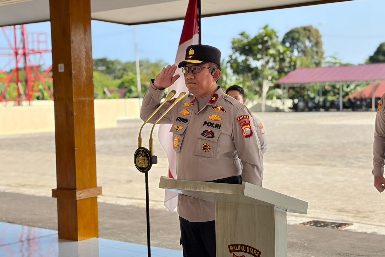 Wakapolda Malut Pimpin Sertijab Kabidkum, Apresiasi Pengabdian Kombes Taufik hingga Purna Tugas