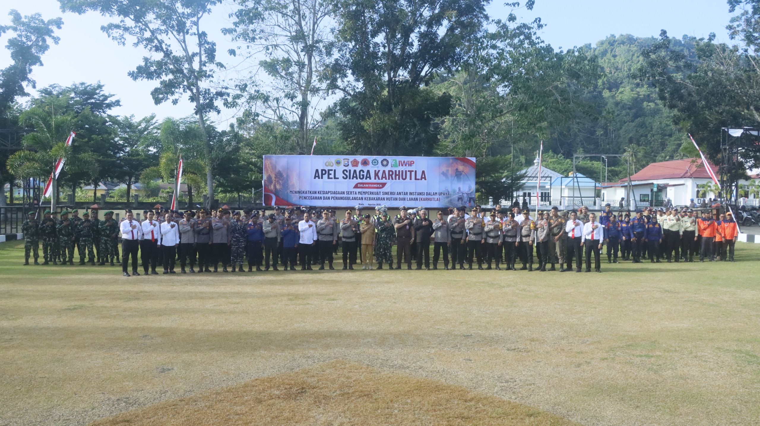 Apel Siaga Karhutla, Polres Halteng Bersama Forkopimda Perkuat Sinergi Pencegahan dan Penanggulangan Kebakaran Hutan dan Lahan