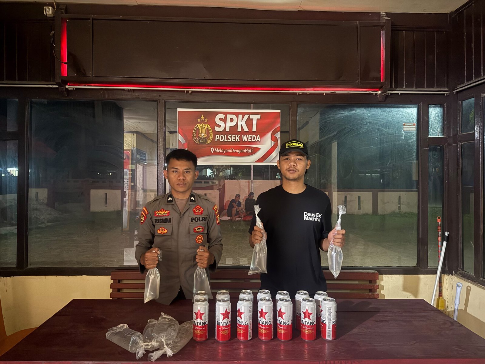 Polsek Weda Amankan 20 Miras dalam Razia di Desa Fidi Jaya