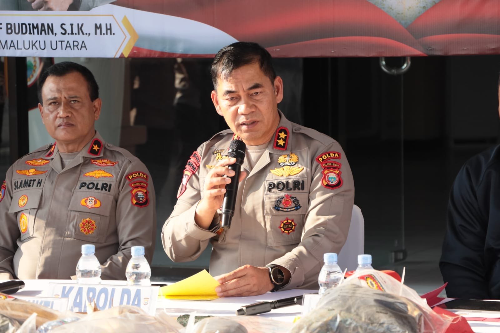 Kapolda Malut Imbau Masyarakat Sibenpopo dan Banemo Tahan Diri, Percayakan Proses Hukum