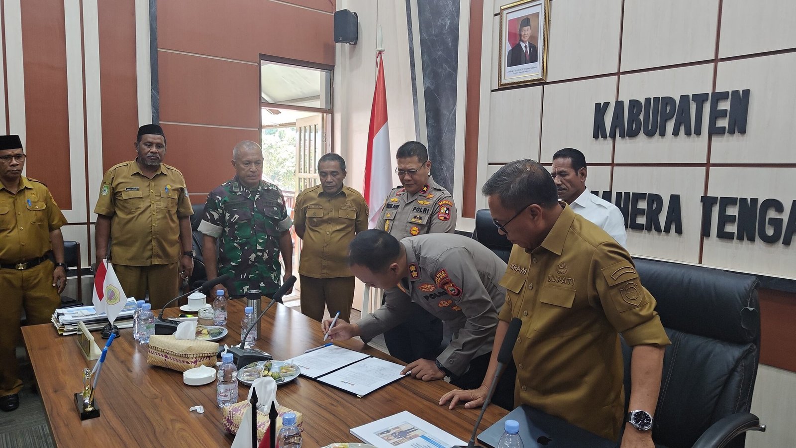 BNNP MALUT DAN PEMKAB HALTENG PERKUAT SINERGI P4GN, KAPOLRES HALTENG HADIRI RAPAT KOORDINASI