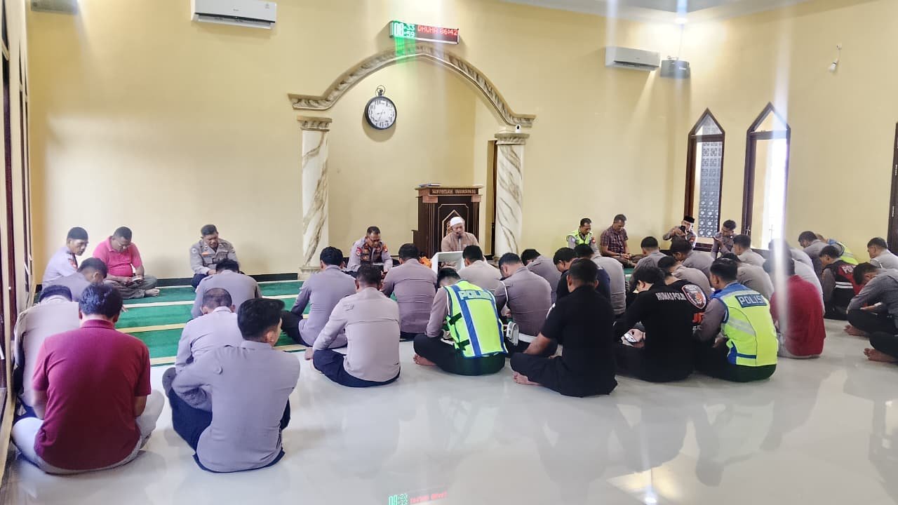 Bentuk Karakter Personel, Polresta Tidore Laksanakan Binrohtal